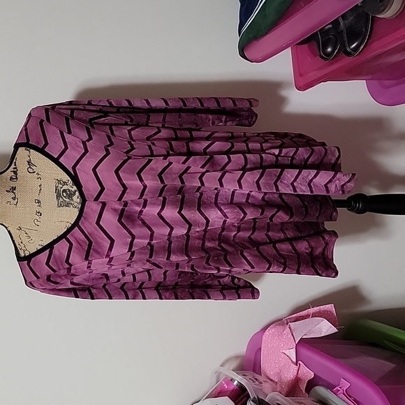 Shannon Ford New York Tops - 3x purple chevron top.